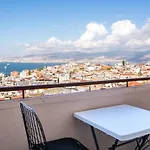 Flat With Mesmerizing Sea View In Konak Apartamento *